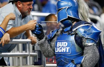 Bud Light mengandalkan Super Bowl untuk memenangkan kembali pelanggan