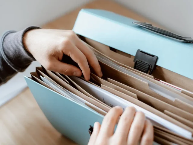 039759500_1610163584-pexels-photo-4792285