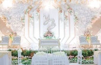 Hidup sebagai pengiring pengantin profesional (pekerjaan sektor jasa baru itu)