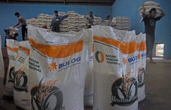 Perum Bulog Pastikan Ketersediaan Beras selama Ramadan dan Lebaran