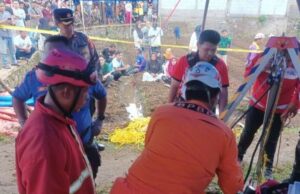 Diduga Hirup Gas Beracun, Empat Warga Cianjur Tercebur Sumur