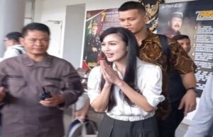 Usai Diperiksa Kejaksaan 4 Jam, Begini Kata Sandra Dewi