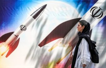 AS dan Inggris Kenakan Sanksi Luas terhadap Program Drone Militer Iran