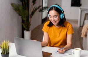 Kuliah Online, Alternatif Cara Jadi Sarjana Sambil Bekerja