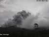 Merapi Luncurkan 20 Kali Guguran Lava, Waspadai Lahar dan Awan Panas Guguran