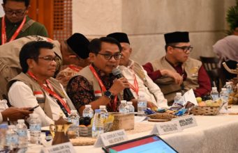 Polemik Pengalihan Kuota Haji Reguler ke ONH Plus, Timwas DPR Pertanyakan Dasar Hukumnya