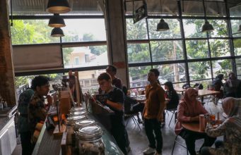 Penertiban Cafe, Pemkot Jaksel Abaikan Instruksi Ketua DPRD DKI