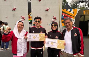 Rocky Gerung Minta Jokowi Lebih Perhatian ke Atlet Panjat Tebing Jelang Olimpiade Paris
