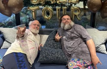 Tenacious D Batal Tur usai Komentar Kontroversial Mengenai Upaya Pembunuhan Donald Trump