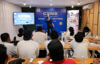 Komika Bonar Manalu Berikan Mentor ke Komika-komika Muda di Aceh