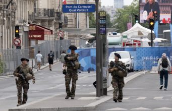 Pembukaan Olimpiade Paris Dijaga 77 Ribu Petugas Perdamaian