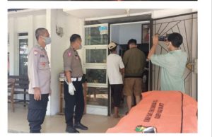 Pasutri Lansia Ditemukan Tewas Membusuk di Dalam Rumah