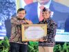 Bupati Lamongan Dapat Penghargaan Pembina Desa Sadar Hukum