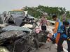 Kecelakaan Minibus dan Truk di Tol Batang-Semarang, 3 Penumpang Tewas