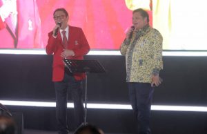 1 Panggung dengan Supit, Airlangga Terima Dukungan SOKSI Kembali Pimpin Golkar