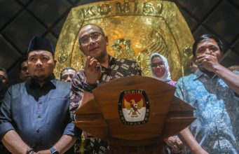 Mahfud MD Sarankan Komisioner KPU Diganti Semua, Komisi II DPR Secara Prosedur Tak Bisa