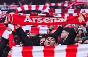 Arsenal Jatuhkan Sanksi terhadap 24 Suporter karena Perilaku Negatif