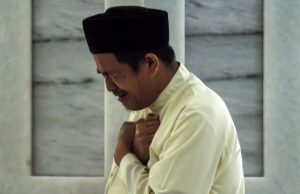 10 Cara Mendekatkan Diri kepada Tuhan dalam Kehidupan Sehari-hari dan Beribadah