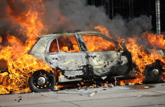 Mobil Patroli Polisi Dibakar di Pospol Pejompongan, 3 Pelaku Ditangkap