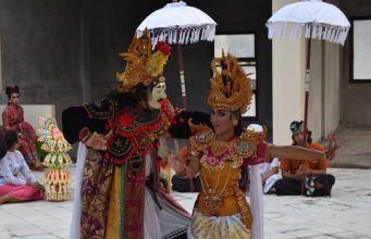 Mengenal Pakaian Adat Bali untuk Pria dan Wanita, Berikut Maknanya