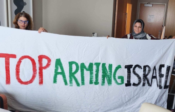 DNC Bermain Saat Dunia Terbakar