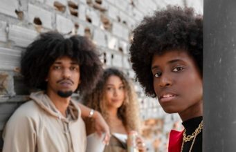 Hari Afro Merayakan Identitas dan Mendorong Perubahan dalam Gerakan Anti-Rasisme