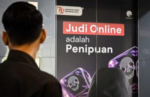 Para Pelajar Rentan Terjerat Pinjol Ilegal dan Judi Online