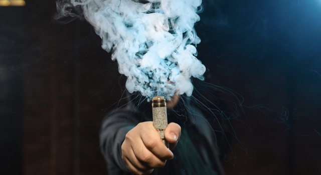 3 Zat Berbahaya dalam Vape Bisa Picu Adiksi, Radang Paru, hingga Risiko Kanker