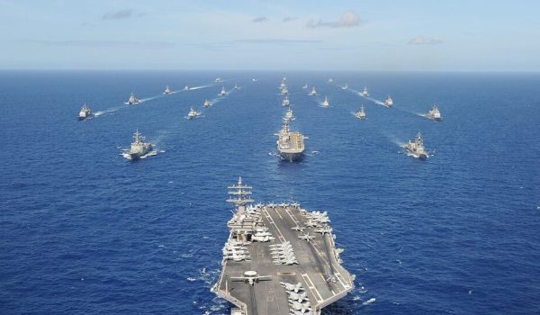 Coffee Break: Armed Madhouse – Angkatan Laut AS Terpaut