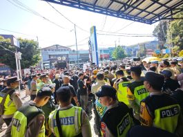 Ratusan Pensiunan Demo Kasus Penipuan, Bank Mandiri Taspen Angkat Bicara